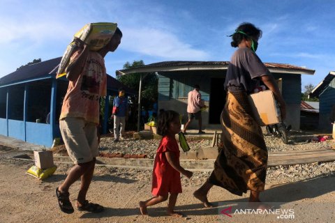Bantuan logistik dan alat kesehatan untuk Orang Rimba Jambi