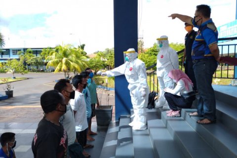 118 ABK pelaku penangkapan ikan ilegal dinyatakan negatif COVID-19