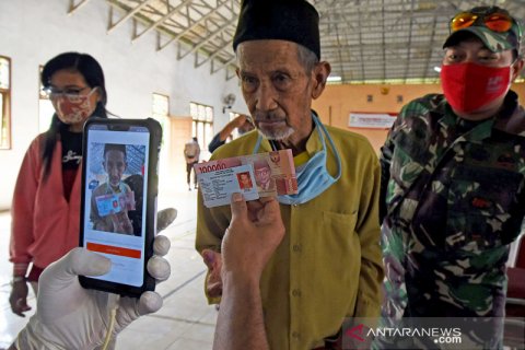 1088 warga terdampak COVID-19 di Serang terima Bansos Tunai