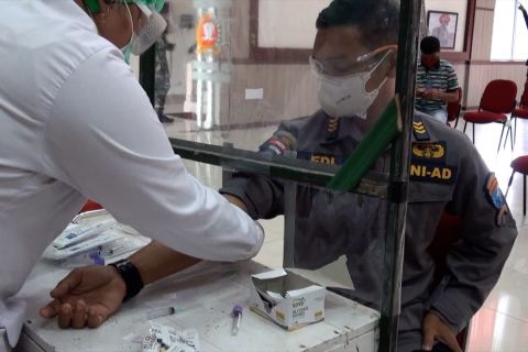 300 prajurit TNI AD di Palangka Raya ikuti tes cepat