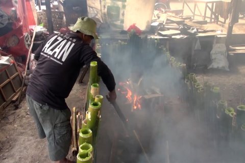 Mengenal Lemang, makanan khas suku melayu