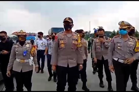 Kapolda Jabar cek kesiapan PSBB Provinsi di Gerbang Tol Palimanan