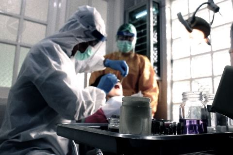 Karena dokter rentan tertular OTG