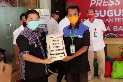 Peduli COVID-19, ASN Banjarmasin sisihkan tunjangan