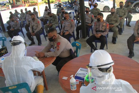 Rapid test personel Brimob di Nagan Raya Aceh