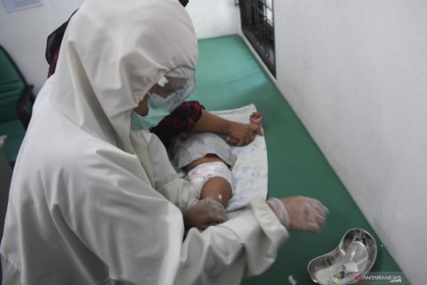 Vaksinasi anak saat pandemi COVID-19