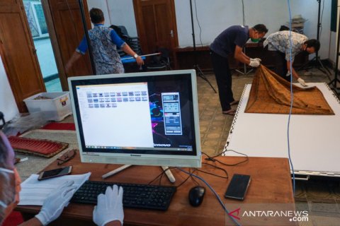 Digitalisasi kain batik