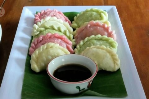 Kreasi Pempek Pistel warna warni yang menyehatkan