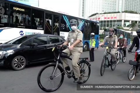 Anies : Tak harus beraksesoris khusus karena sepeda itu alat transportasi