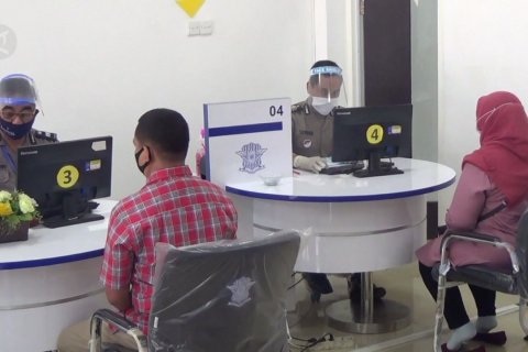 Transisi normal baru pelayanan Satpas Colombo Surabaya