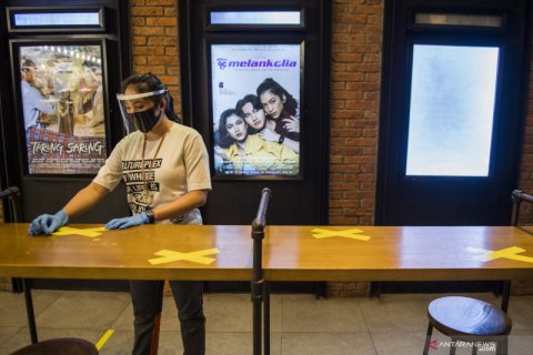 Simulasi pembukaan bioskop di era normal baru