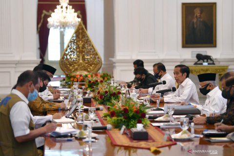 Ratas penanganan dampak pandemi COVID-19