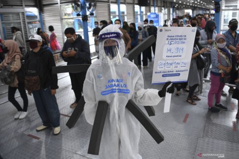 Sosialisasi protokol kesehatan COVID-19