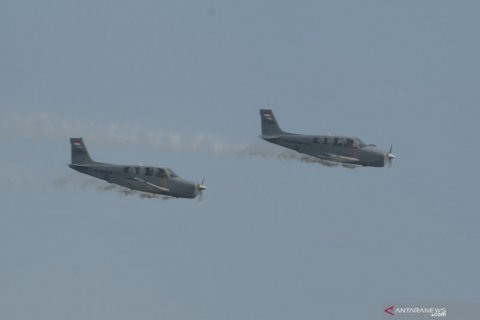Latihan tempur TNI AL di Teluk Jakarta