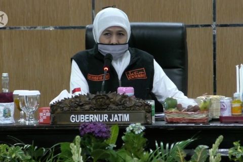 Gubernur Khofifah ajak kepala daerah jaga keseimbangan gas dan rem