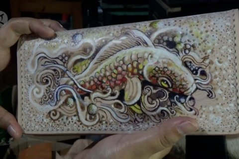 Warga Magetan geluti usaha kerajinan kulit