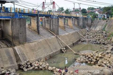 Debit air di Katulampa terus menyusut