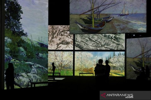 Pameran Van Gogh Alive