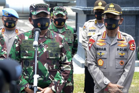 Panglima TNI dan Kapolri tanggapi penyerangan Polsek Ciracas