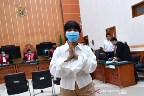 Vanessa Angel jalani sidang perdana kasus kepemilikan narkoba