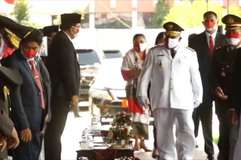 Upacara HUT ke-75 Kemerdekaan RI di Papua secara sederhana