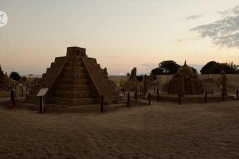 Festival Patung Pasir Internasional ke-15 dimulai di Antalya