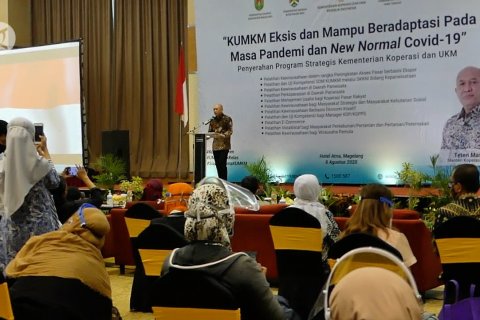 Menkop UKM: UMKM terkoneksi ekosistem digital lebih tahan pandemi