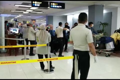 Perjalanan dinas dan pendatang jadi penyebab kenaikan kasus positif di Sumbar