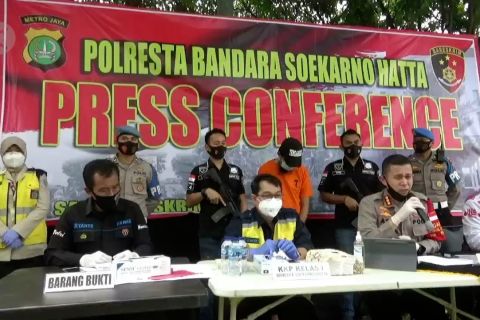 Polisi Bandara Soetta amankan penumpang dengan surat kesehatan palsu