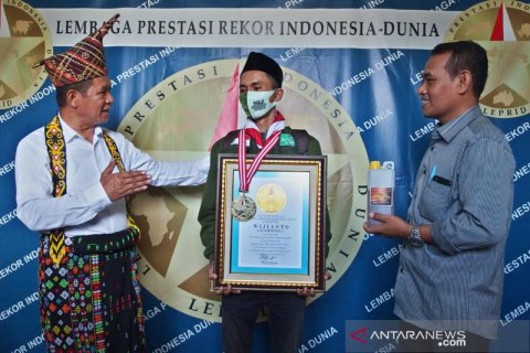 Penghargaan  LEPRID untuk ODHA