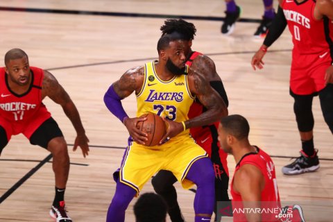 Lakers benamkan Rockets, selangkah lagi menuju final wilayah