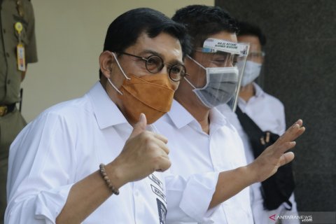 Tes usap COVID-19 Machmud Arifin - Mujiaman Sukirno