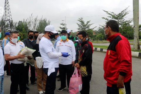 Bantuan sebagai penghargaan untuk para pahlawan olahraga