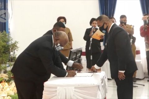 Wagub Papua lantik 7 Pjs Bupati