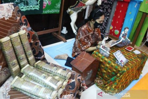 Digitalisasi Pasar Batik