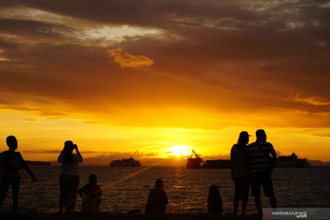 Warga Sorong berwisata alam di tengah pandemi COVID-19