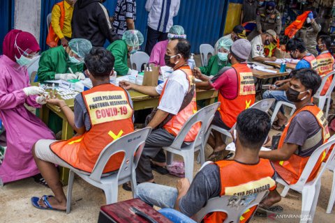 Penerapan protokol kesehatan dengan 3M