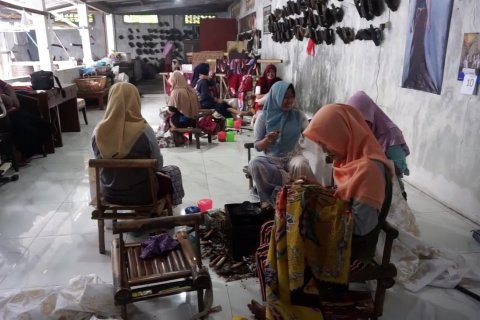 Pertamina dorong UMKM batik Pekalongan bertahan di masa pandemi