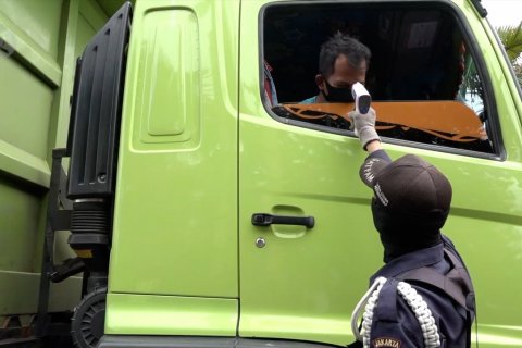 Menengok praktik Adaptasi Kabiasaan Baru di Pelabuhan Marunda