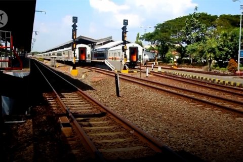 Libur panjang, penumpang di Stasiun Cirebon naik 50%