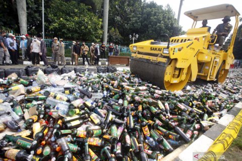 Pemusnahan minuman keras