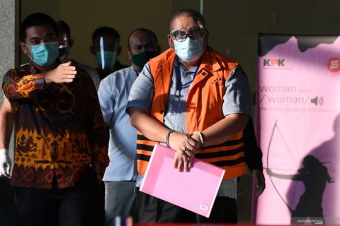 Ditetapkan tersangka, politisi PPP eks anggota DPR Irgan Chairul Mahfiz langsung ditahan KPK