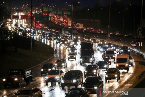 Arus mudik Thanksgiving di Chicago