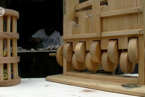 Kreasi mainan edukatif dari kayu, bertahan di tengah pandemi