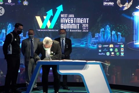 Gubernur sebut Investasi masuk ke Jabar naik enam kali lipat
