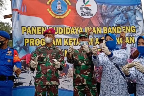 TNI AL kerahkan warga pesisir jaga ketahanan pangan