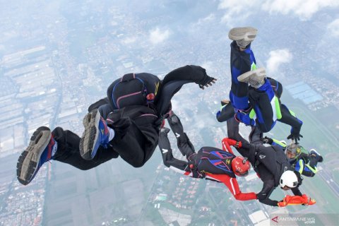 Terjun free fall Taifib 2 Marinir Pasmar 2