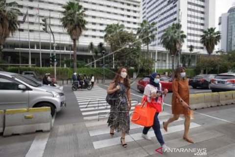 DKI Jakarta  Memperpanjang PSBB Masa Transisi