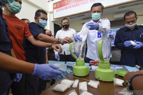 Pemusnahan barang bukti narkotika BNN NTB