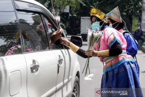 Tenaga kesehatan peringati Hari Ibu